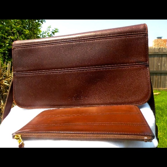 Vintage Coach- Tribeca clutch convertible with matching wallet - Picture 1 of 4